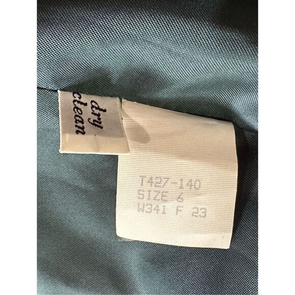 Pendleton Teal 100% Virgin Wool Short Blazer womens Sz 6 1 button closur… - Picture 9 of 11